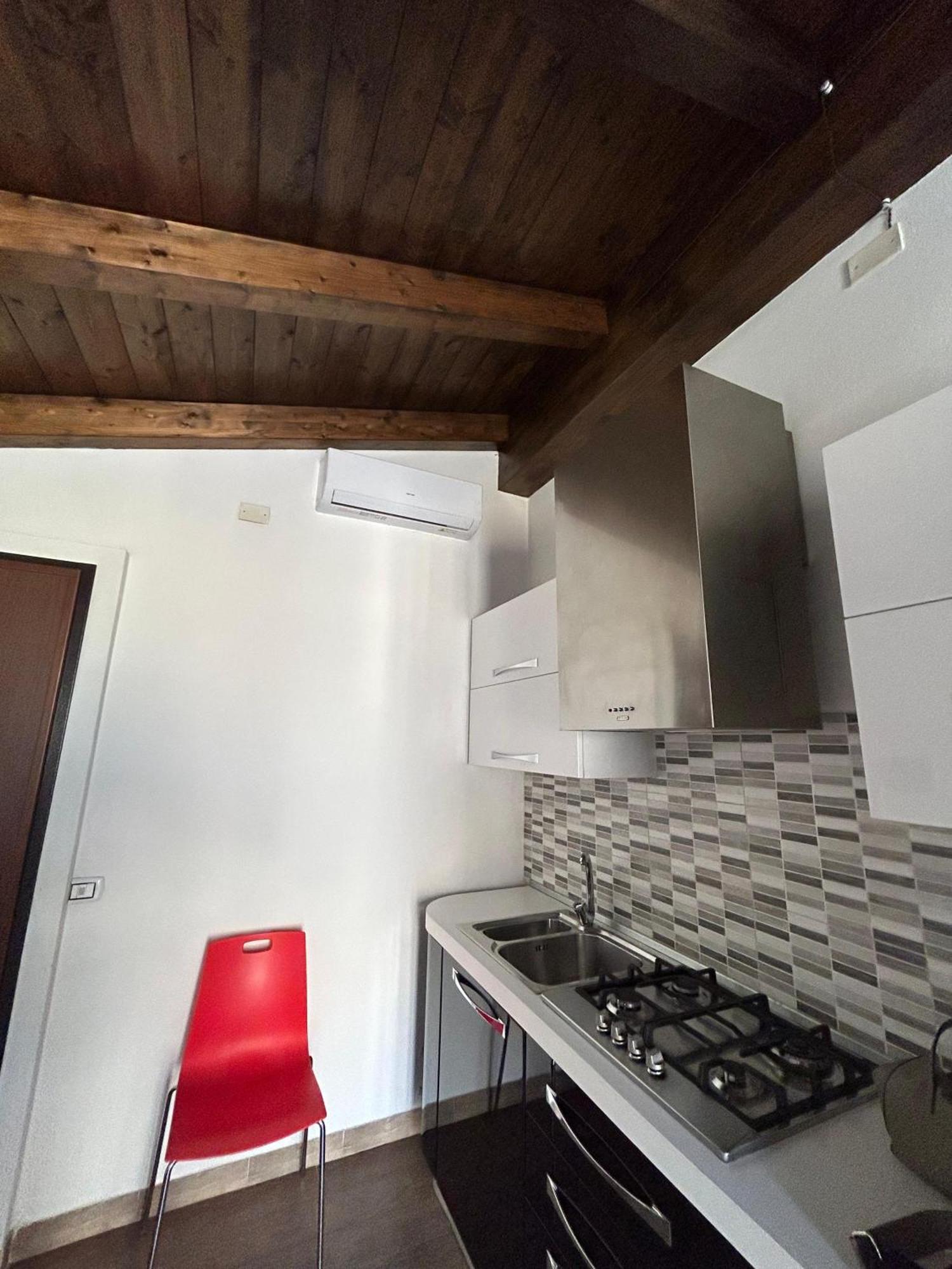 Appartamento Con Terrazzo Privato E Netflix Cagliari Dış mekan fotoğraf